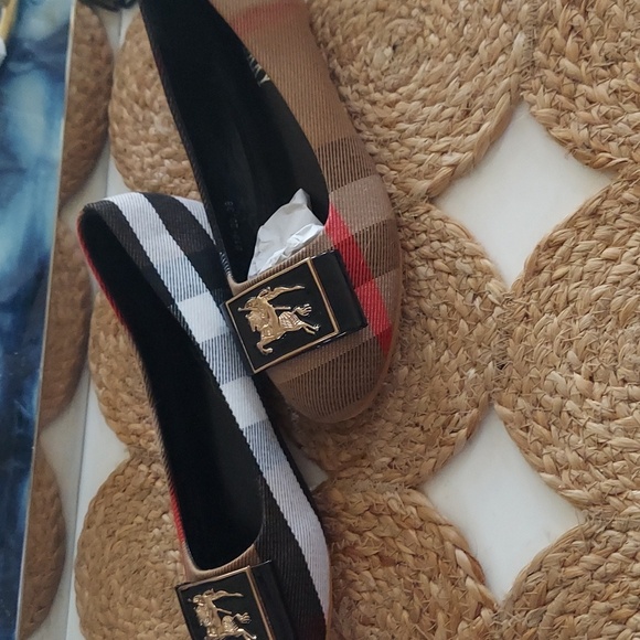 Burberry Ballet Flats - Picture 2 of 4